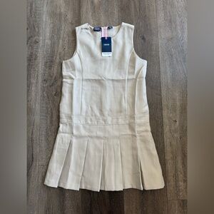 Schoolwear Khaki Dress. Girl’s size 8.  IZOD brand, new with tags.